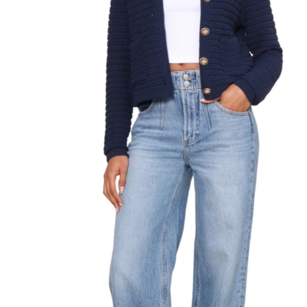 W.A.P.G Lenny Cardigan